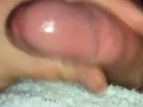 Uncut Hunk’s Slow Cumshot with Amateur Handjob