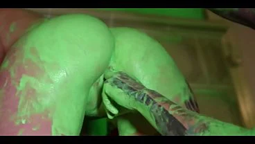 Alternative Lesbian Girls – Dreadlocked Teases in Green Color Fuck