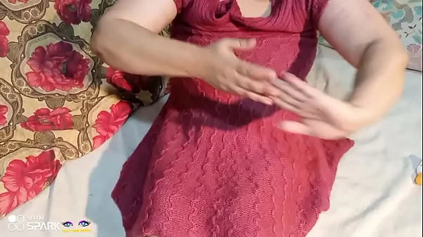 Big tits indian mom massages her big juicy and sexy boobs in dirty clear hindi audio