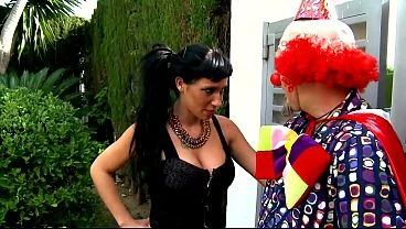CLOWN PORN – COSTUME HC HARDSEXXX FUCK