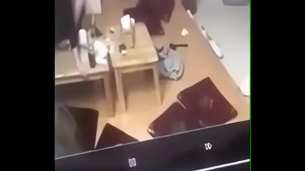 đạp mái giữa quán toco thái nguyên