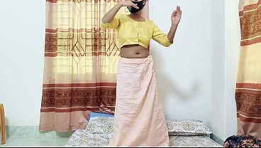 Desi girl enjoy and hot dance xxx