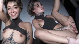 LIVING SCHOOL DESK BEGS FOR THROATPIE – Tabitha Poison