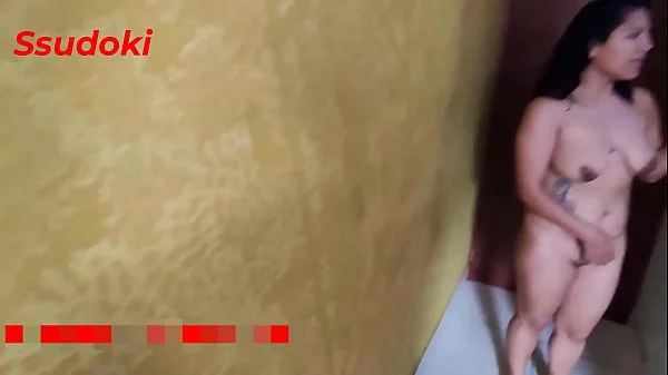 me corri a chorros cuando el chico de limpieza me cogio