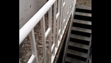 Mi vecina me convense de tener sexo con ella