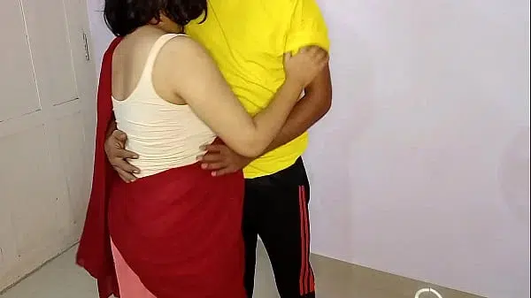 Mistress didi XXX Fucked By Servant Boy When She Was alone