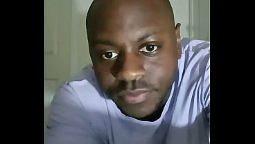 Showing off new haircut for free with room light and no camera flash 1