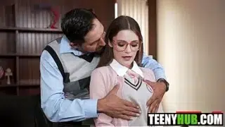 The Horny Advisor Knows Sex Triggers Juniper Ren, Juan Largo