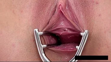 Vany Ully & Lucia Denvile Fisting