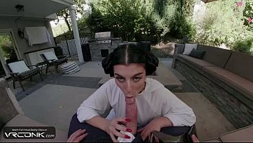 VR Conk: Curvy Brunette Princess Leia Rides a Cock To Creampie in Cosplay Parody