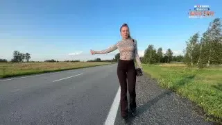 Hot bitch hitchhikes in tight leggings, shows tits and ass and pays for the ride with sex