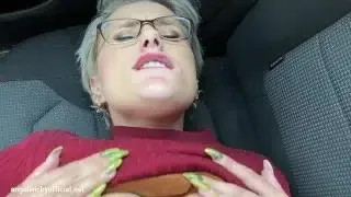 Angel Wicky spontaneous car fucking